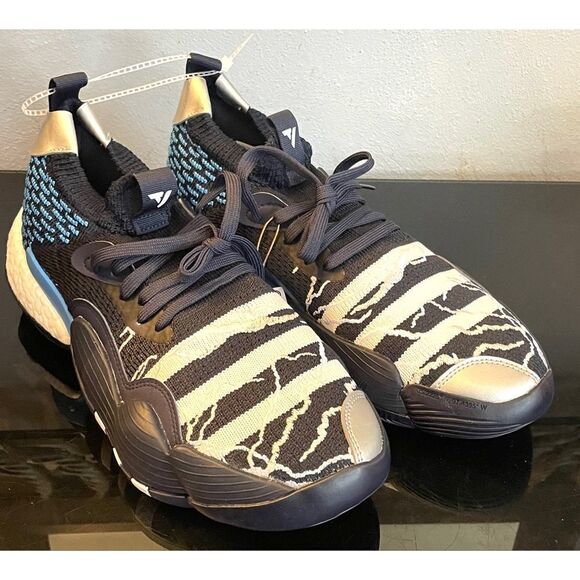 New Adidas TRAE YOUNG 2.0 SHOES Men’s/Women’s Sneaker Shoes M 10 W 11 - Picture 1 of 12